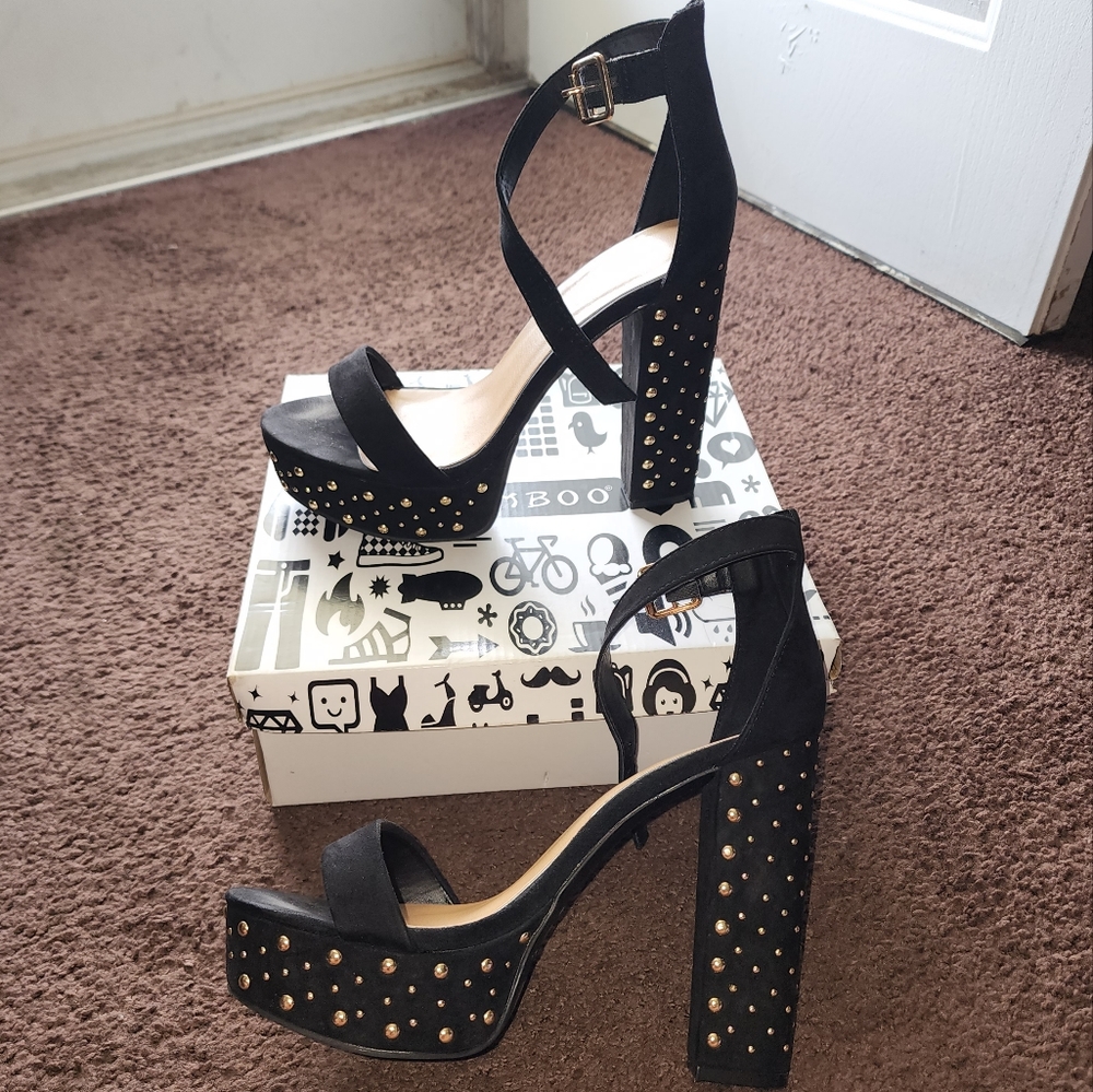 Suede Heels - Picture 3 of 8